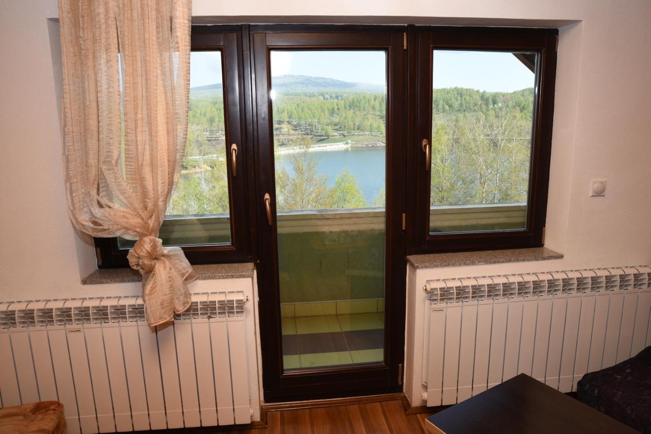 Mm Narcis Panzió Vlasina Rid Kültér fotó